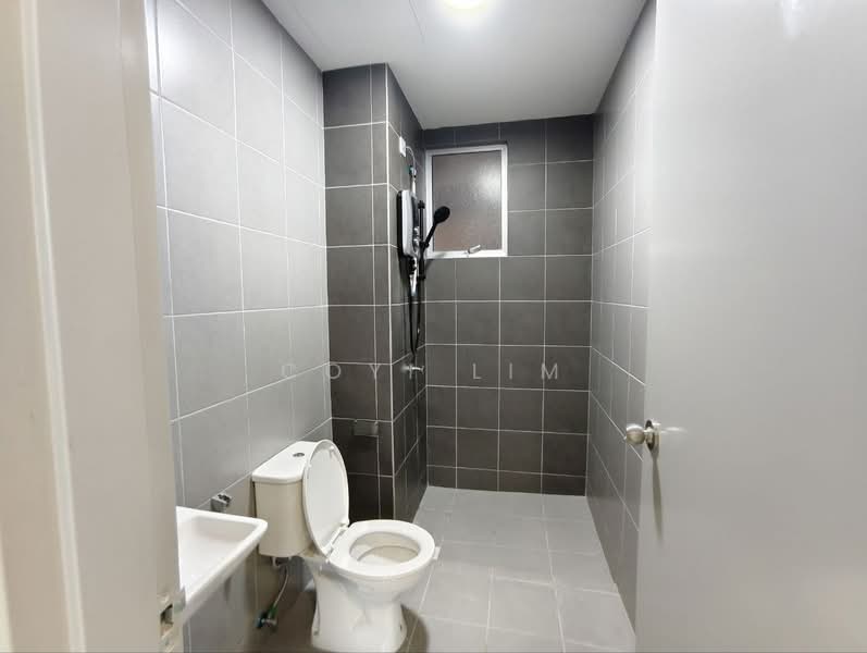 Kondominium untuk Disewa di Nikka Residence - Coyi Lim - Bathroom - PropertyGuru.com.my