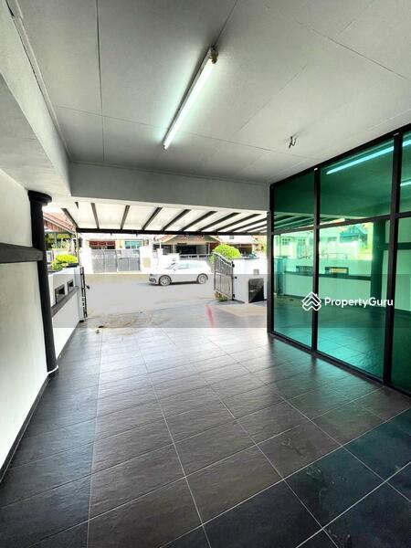 Carporch area