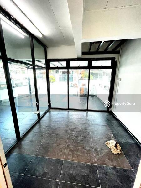 Carporch area extended for study room