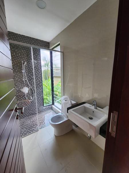 Bungalow House untuk Dijual di Taman Equine (Seri Kembangan) - Teresa Law - PropertyGuru.com.my