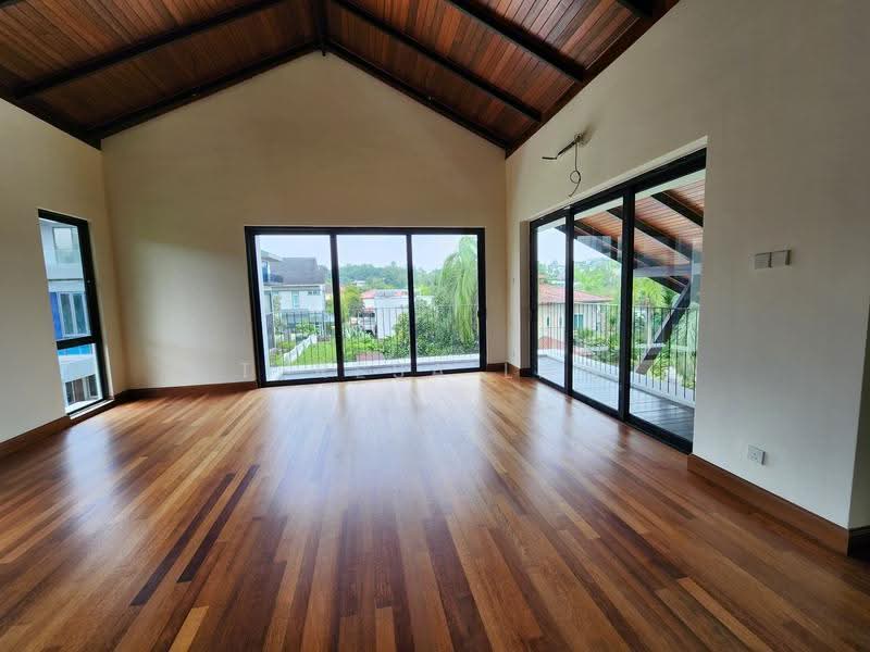 Bungalow House untuk Dijual di Taman Equine (Seri Kembangan) - Teresa Law - PropertyGuru.com.my