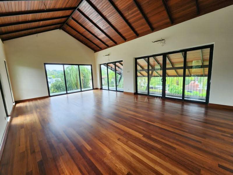 Bungalow House untuk Dijual di Taman Equine (Seri Kembangan) - Teresa Law - PropertyGuru.com.my