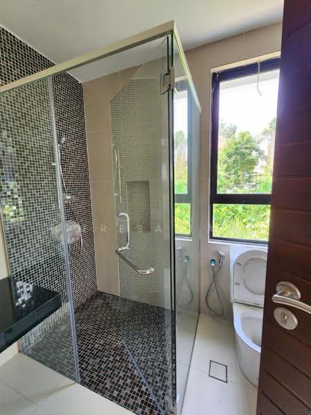 Bungalow House untuk Dijual di Taman Equine (Seri Kembangan) - Teresa Law - PropertyGuru.com.my