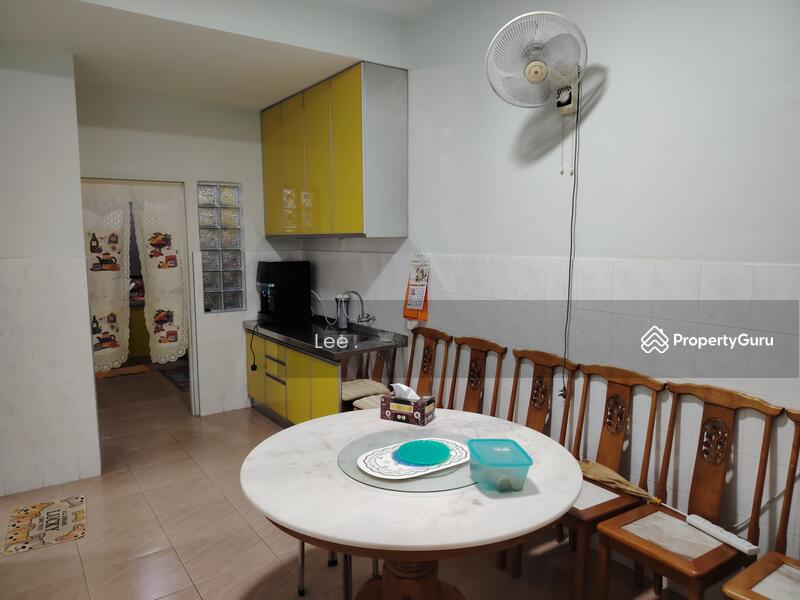 Rumah Teres 2 Tingkat untuk Dijual di Forest Heights (Seremban) - Lee . - Kitchen - PropertyGuru.com.my