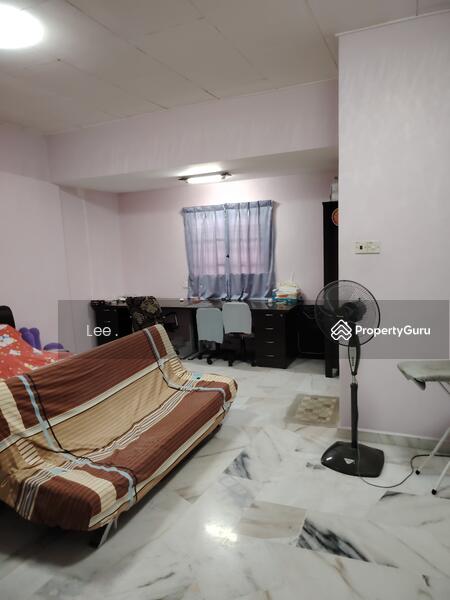 Rumah Teres 2 Tingkat untuk Dijual di Forest Heights (Seremban) - Lee . - Living Room - PropertyGuru.com.my