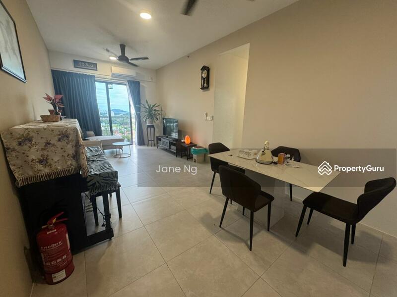 Living and Dining Area 