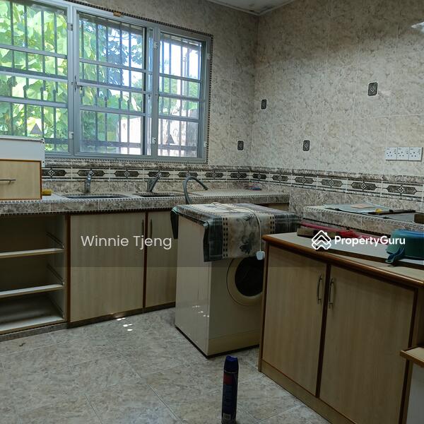 Untuk Dijual - Semi detached Taman Bernam Baru Tanjung Malim 35900 Perak