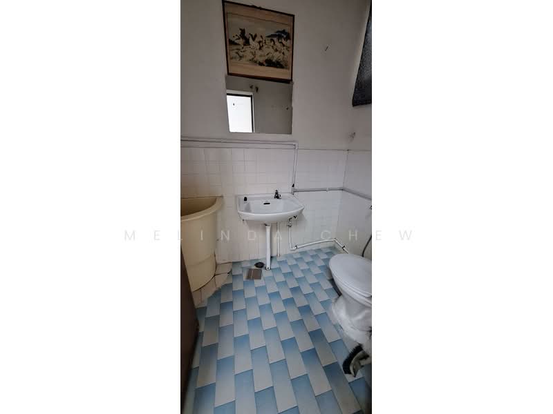 Rumah Berkembar untuk Dijual di Alma (Bukit Mertajam) - Melinda Chew - Bathroom - PropertyGuru.com.my
