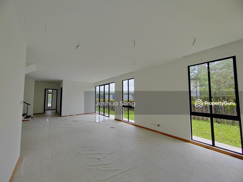 2-storey Terraced House for Sale in Leisure Farm (Gelang Patah) - Joshua Song - Living Room - PropertyGuru.com.my