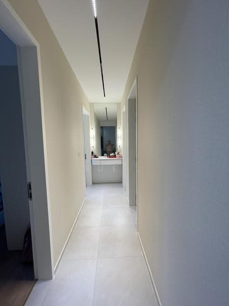 Service Residence for Rent at The Goodwood Residence - Sue . - Corridor - PropertyGuru.com.my
