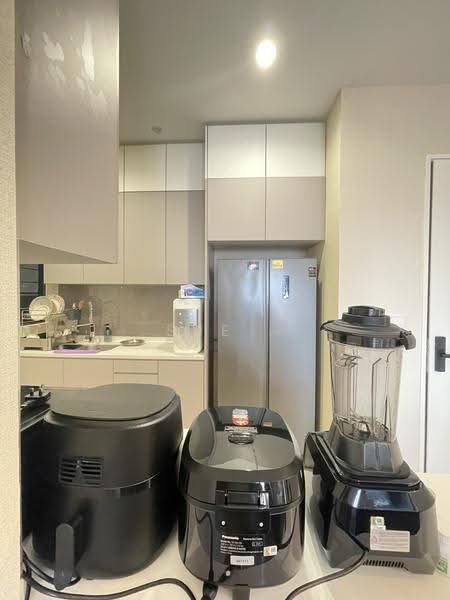 Service Residence for Rent at The Goodwood Residence - Sue . - Dry Kitchen - PropertyGuru.com.my