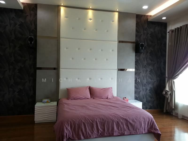 Rumah Teres 3 Tingkat untuk Dijual di Taman Meranti Jaya (Puchong) - Michael Chan - Master Bedroom - PropertyGuru.com.my