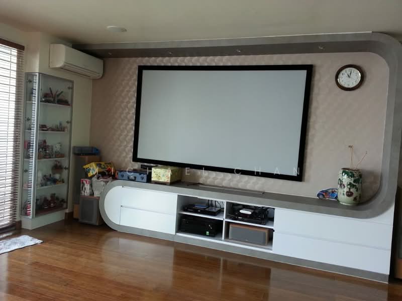 Rumah Teres 3 Tingkat untuk Dijual di Taman Meranti Jaya (Puchong) - Michael Chan - Living Room - PropertyGuru.com.my