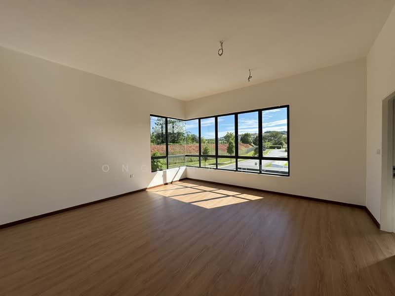 Rumah Teres 2 Tingkat untuk Dijual di Bandar Sri Sendayan (Negeri Sembilan) - Ong Jia Hui - Living Room - PropertyGuru.com.my