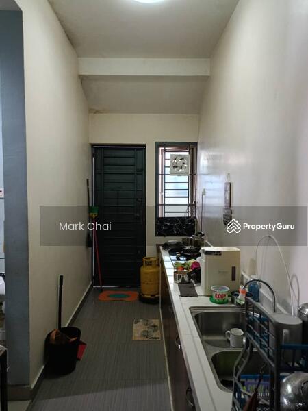 Cluster House for Sale in Johor Bahru (Johor) - Mark Chai - Kitchen - PropertyGuru.com.my