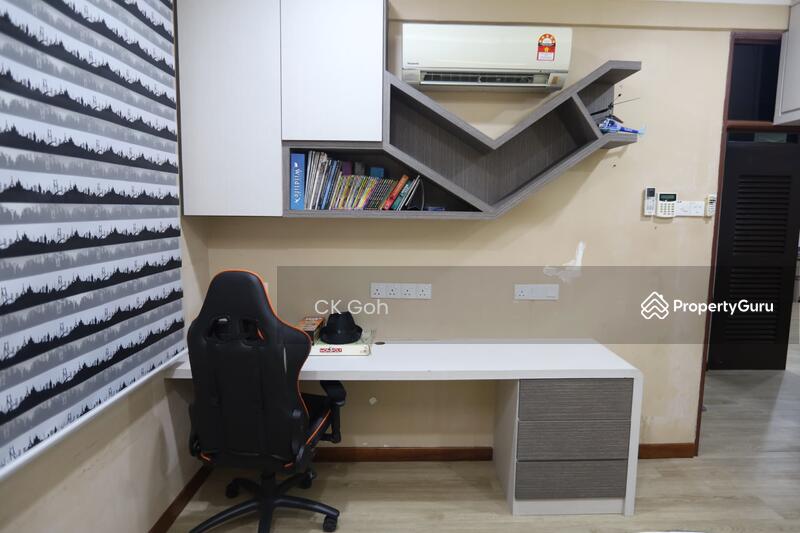 Pantai Jerjak Semi D Sungai Nibong untuk Untuk Dijual - RM 1,790,000, Apr 2026 - Study - PropertyGuru.com.my