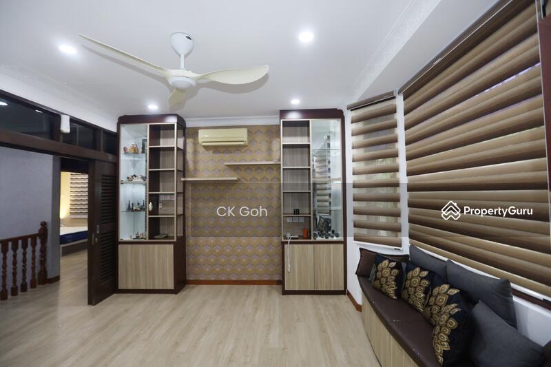 Pantai Jerjak Semi D Sungai Nibong untuk Untuk Dijual - RM 1,790,000, Apr 2026 - Living Room - PropertyGuru.com.my