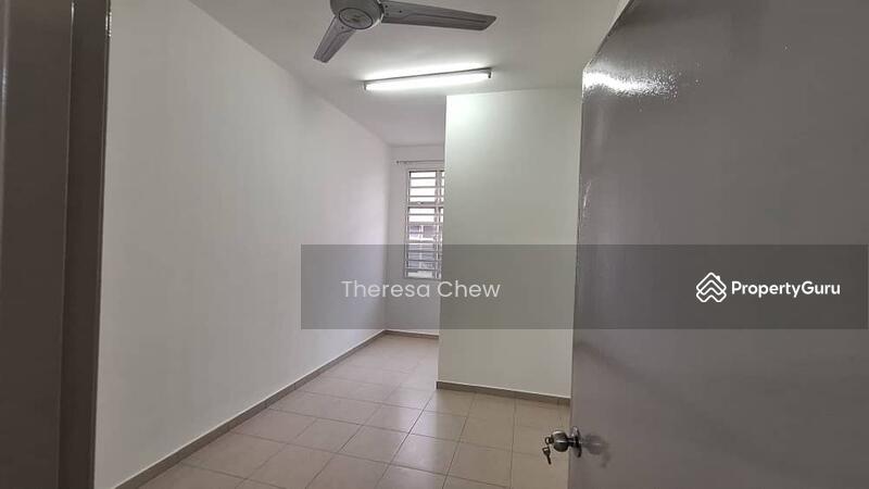 2-storey Terraced House for Sale in Taman Sri Pinang (Seremban) - Theresa Chew - Bedroom - PropertyGuru.com.my