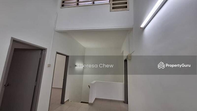 2-storey Terraced House for Sale in Taman Sri Pinang (Seremban) - Theresa Chew - Corridor - PropertyGuru.com.my