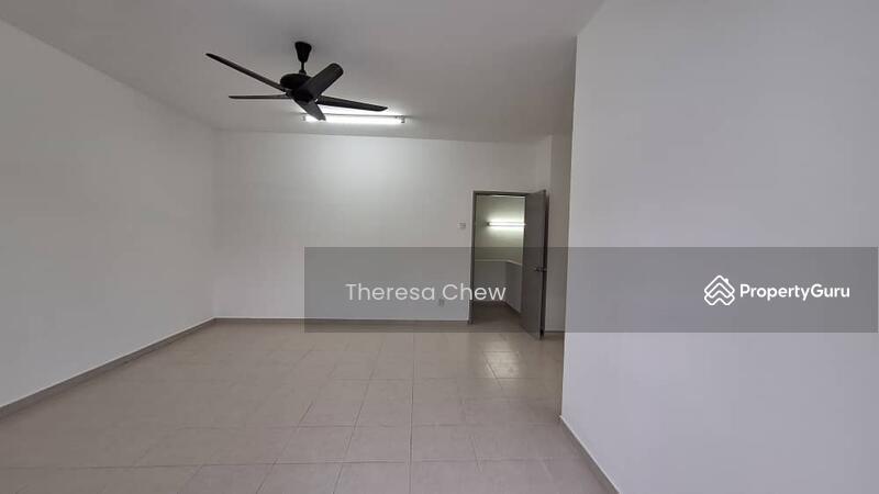 2-storey Terraced House for Sale in Taman Sri Pinang (Seremban) - Theresa Chew - Living Room - PropertyGuru.com.my