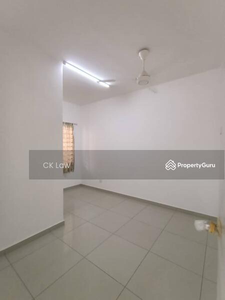 Rumah Teres 2-Tingkat untuk Dijual di Setia Ecohill (Semenyih) - CK Law - Bedroom - PropertyGuru.com.my