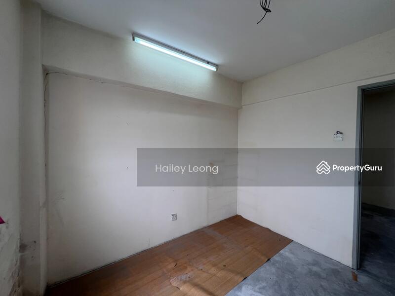 Untuk Dijual - Pandan Ria (Block D)