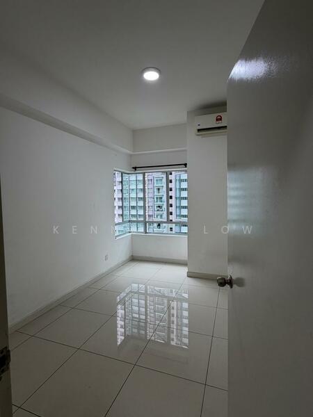 Service Residence for Sale at Savanna Executive Suite @ Southville City - Kenneth Low - Interior - PropertyGuru.com.my
