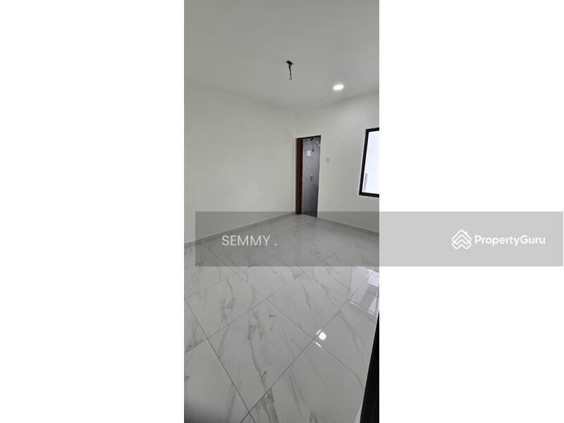 1-storey Terraced House for Sale in Skudai (Johor) - SEMMY . - Bedroom - PropertyGuru.com.my