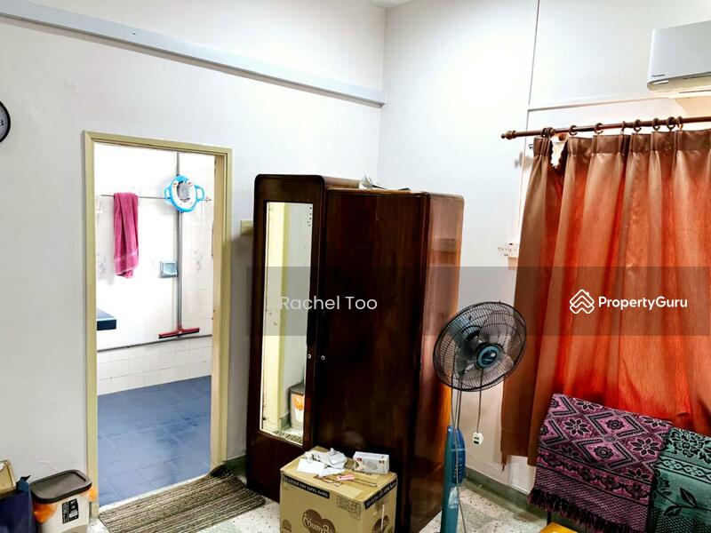 Commercial Bungalow for Sale in Gasing Indah (Petaling Jaya) - Rachel Too - Bedroom - PropertyGuru.com.my
