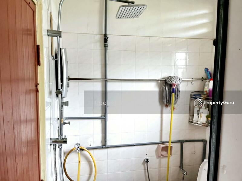 Commercial Bungalow for Sale in Gasing Indah (Petaling Jaya) - Rachel Too - Bathroom - PropertyGuru.com.my