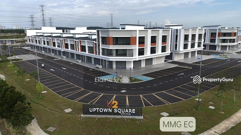 For Rent - Bandar rimbayu uptown square 2 storey shop facing road