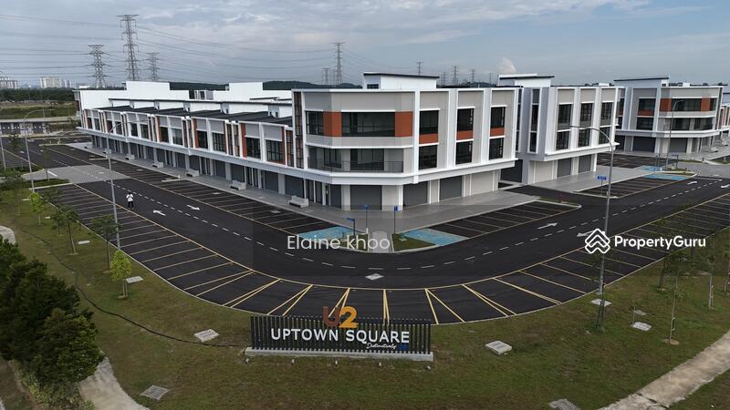 For Rent - Bandar rimbayu uptown square 2 storey shop facing road