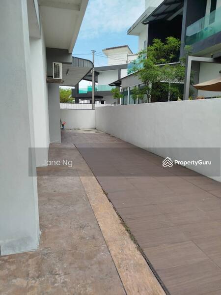 Side land 
