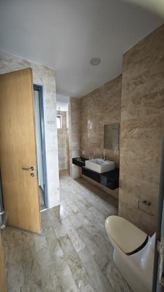 Service Residence for Sale at myHabitat - Hui Kien Tan - Bathroom - PropertyGuru.com.my