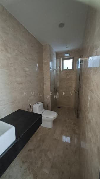 Service Residence for Sale at myHabitat - Hui Kien Tan - Bathroom - PropertyGuru.com.my