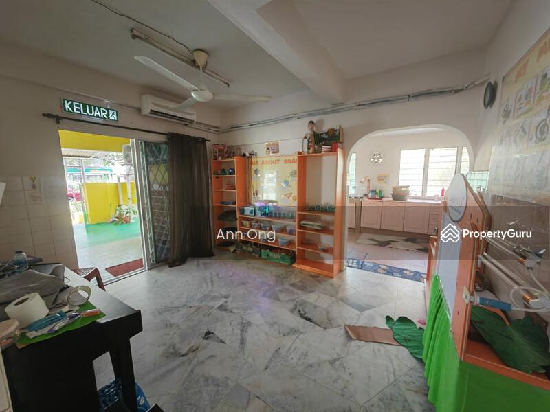 2-storey Terraced House for Sale in Subang Jaya (Selangor) - Ann Ong - Kitchen - PropertyGuru.com.my