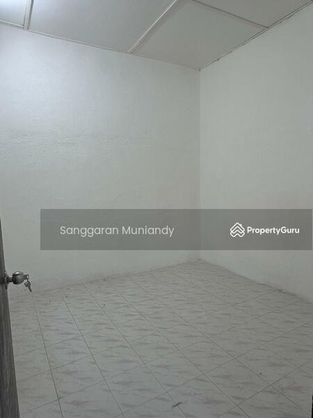Untuk Dijual - Rumah Teres Setingkat untuk Dijual di Kulim