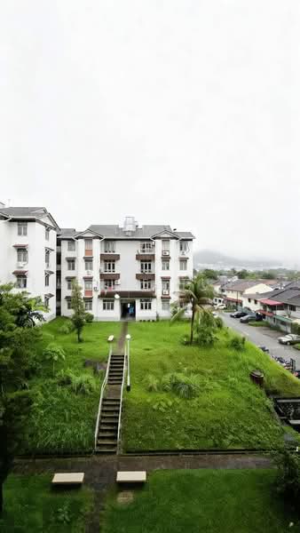 Pangsapuri untuk Dijual di Gedung Heights Apartment - Eugene Tung - Exterior - PropertyGuru.com.my