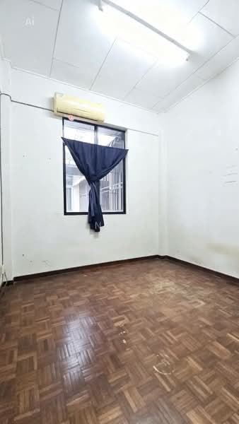 Pangsapuri untuk Dijual di Gedung Heights Apartment - Eugene Tung - Interior - PropertyGuru.com.my