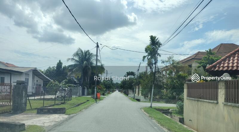 For Sale - Kampung Melayu Batu 16 Rawang