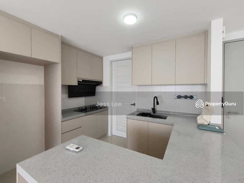 For Rent - Emerald Hill