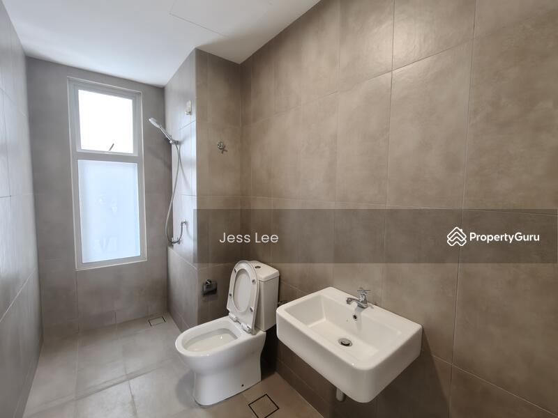 For Rent - Emerald Hill