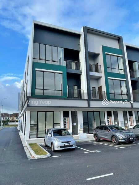 Shop for Rent in Austin Crest (Johor Bahru) - Ming Yeap - Exterior - PropertyGuru.com.my