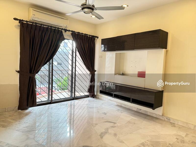 Kondominium untuk Dijual di Bukit Gembira Condominium - Katherine Lam - Living Room - PropertyGuru.com.my