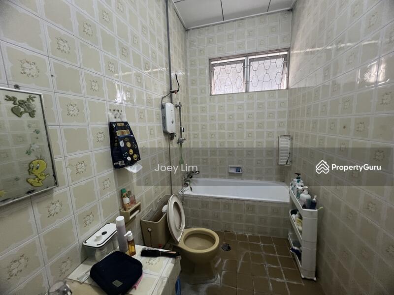 For Sale - Persiaran Syed Putra