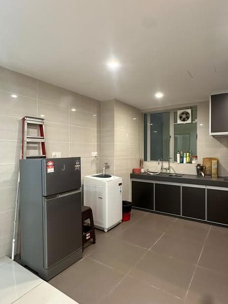 Kediaman Servis untuk Disewa di Park @ One South - Janet Au - Kitchen - PropertyGuru.com.my