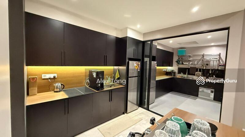 2-storey Terraced House for Sale in Bandar Rimbayu (Telok Panglima Garang) - Alex Tong - Kitchen - PropertyGuru.com.my