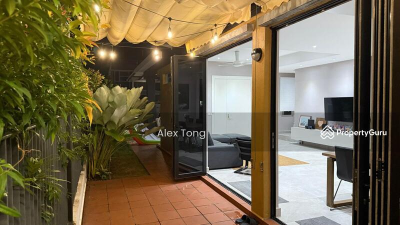 2-storey Terraced House for Sale in Bandar Rimbayu (Telok Panglima Garang) - Alex Tong - Garden - PropertyGuru.com.my