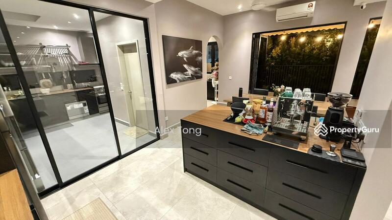2-storey Terraced House for Sale in Bandar Rimbayu (Telok Panglima Garang) - Alex Tong - Kitchen - PropertyGuru.com.my