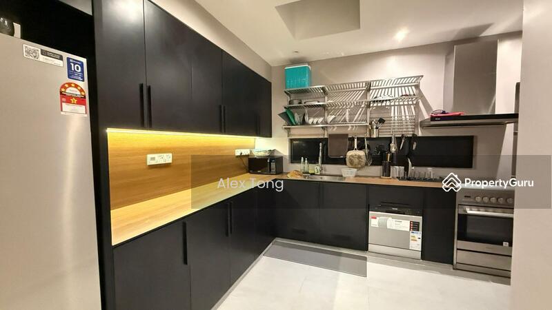 2-storey Terraced House for Sale in Bandar Rimbayu (Telok Panglima Garang) - Alex Tong - Kitchen - PropertyGuru.com.my
